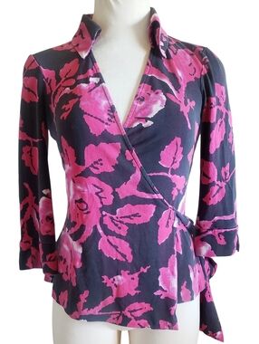 Diane Von Furstenberg Blouse DVF  Pink Black Jersey Floral Wrap Top 100% Silk